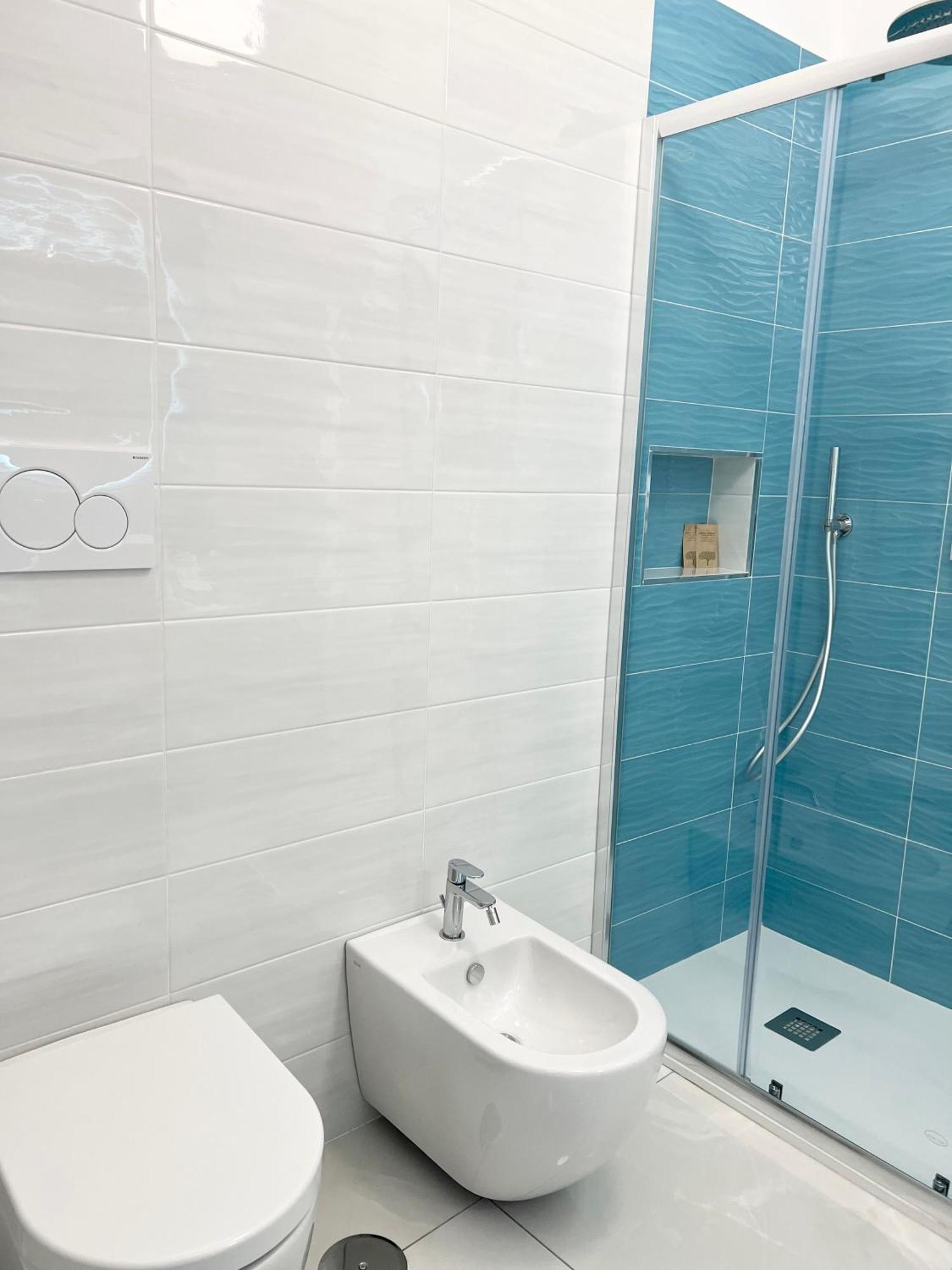 카스텔라마레디스타비아 Francesco House B&B 외부 사진